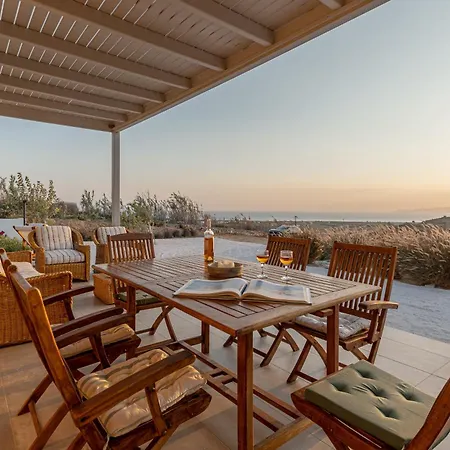 Sunshine Villa *