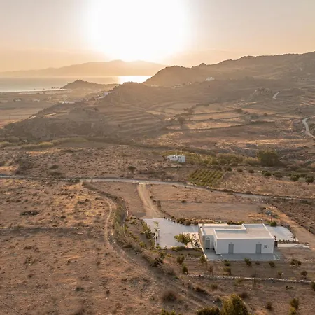 Sunshine Villa *