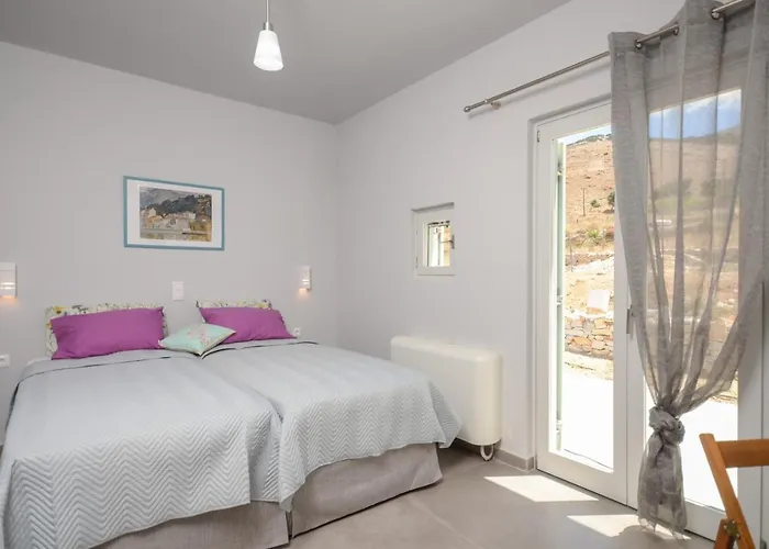 Sunshine Mikri Vigla